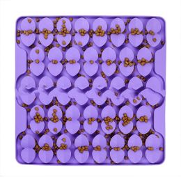 Pet Silicone Licking Pad Suction Cup Dog Food Division Pad (Option: Purple-414x414x17cm)