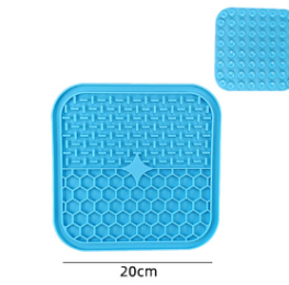 Sucker Slow Food Pad Shower Distracting Pet Pad Silicone Dog Licking Pad Slow Food Pad (Option: Blue-20cm-Double Grid)