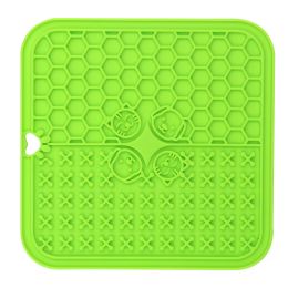 Silicone Pet Suction Cup Licking Pad Pet Placemat Silicone Licking Plate Pad (Option: 2grid green)