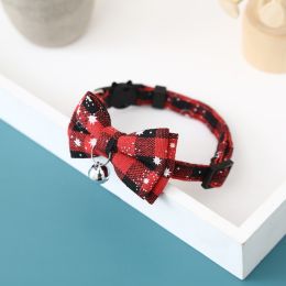 Christmas Snowflake Plaid Bow Bell Cat Collar (Color: )