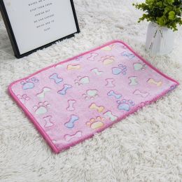 Pet Blanket Dogs And Cats Flannel Blanket Autumn And Winter Warm Blanket Floor Mat (Option: Pink Bone Blanket-76 52cm)